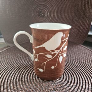 WVH - Tasse braun Vogel